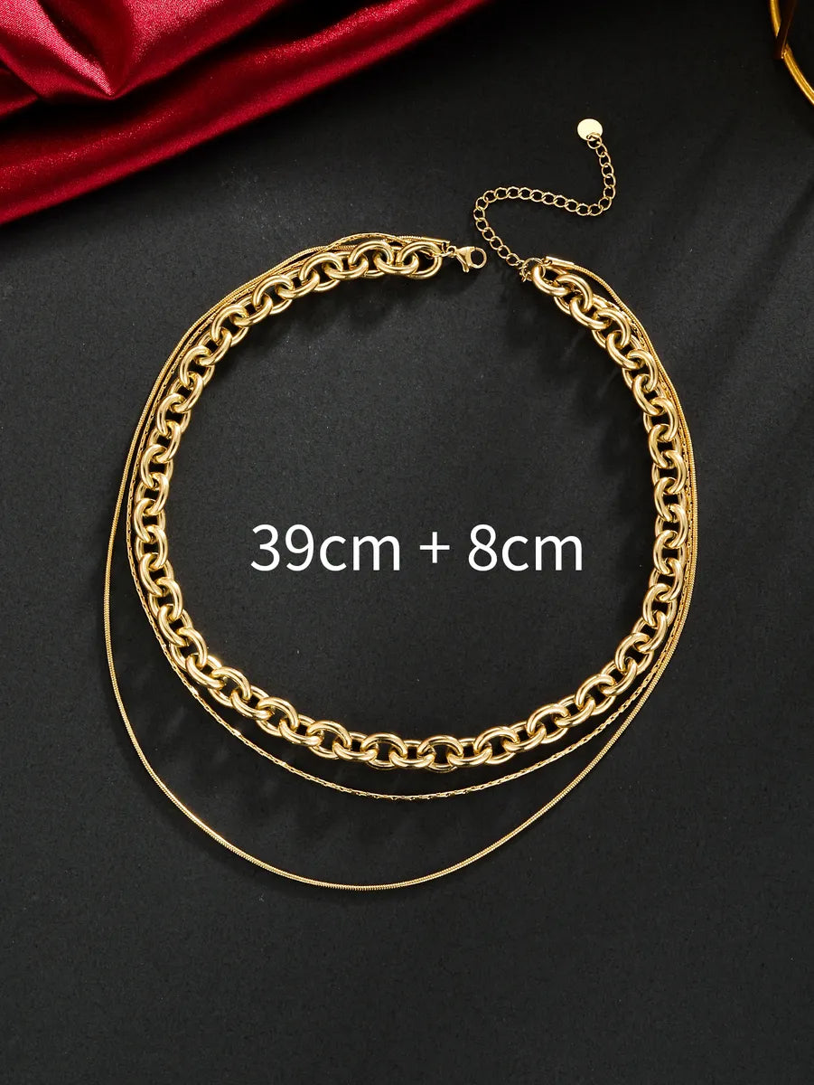 Unique necklaces and pendants with vintage-inspired designs for timeless appeal-Streetwear Solid Color Stainless Steel Plating 18k Gold Plated Unisex Three Layer Necklace