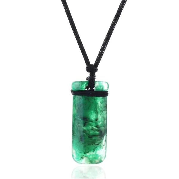 Necklaces and pendants with infinity love symbols for an eternal, romantic gesture-Classy Men Jade Green Resin Pendant Necklace