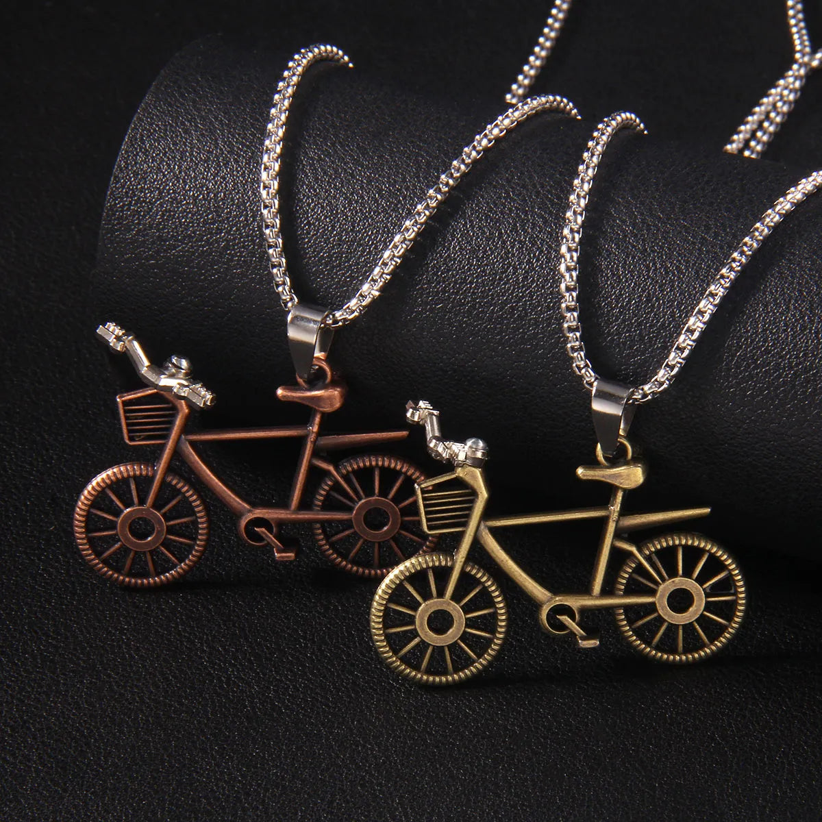 Best necklaces and pendants with rose gold for a warm and romantic appeal-Vintage Style Bicycle 201 Stainless Steel Zinc Alloy Unisex Pendant Necklace