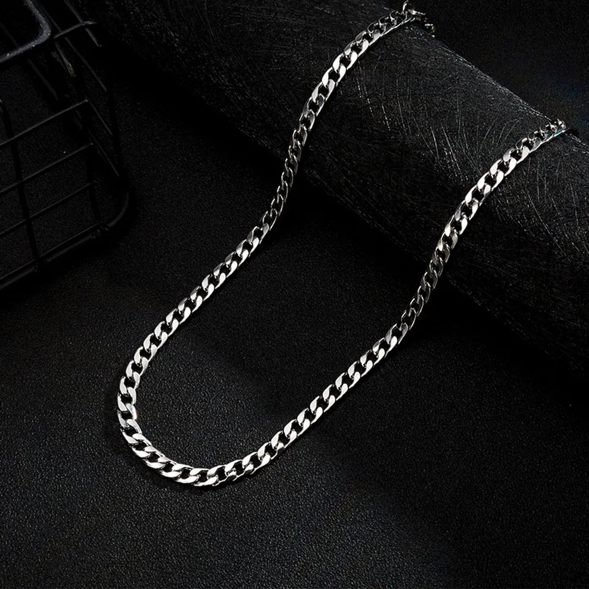 Cuba Flat Chain: Width 7mm Length 45cm