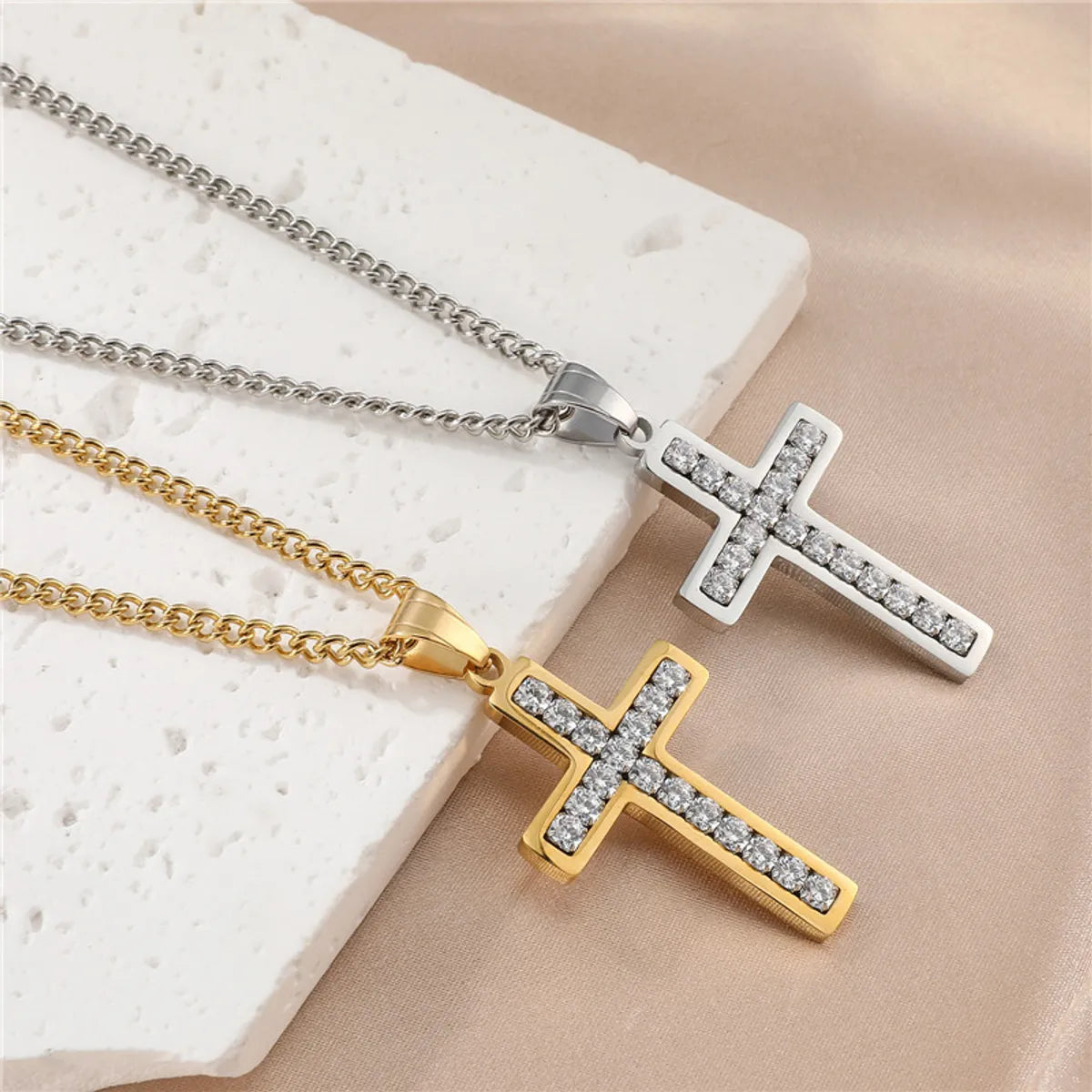 Best necklaces and pendants with heart-shaped lockets for a sentimental keepsake-Hip-Hop Simple Style Cross Stainless Steel Plating Inlay Zircon Gold Plated Men'S Pendant Necklace