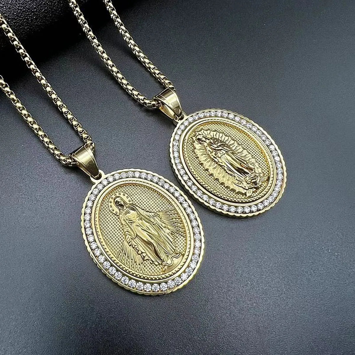 Best necklaces and pendants with sterling silver for an affordable yet stylish choice-Hip-Hop Geometric Stainless Steel Polishing Plating Inlay Zircon Gold Plated Unisex Pendant Necklace