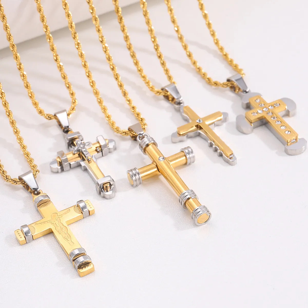 Best necklaces and pendants with matching earrings for a coordinated, elegant look-Retro Streetwear Cross Titanium Steel Plating Men'S Pendant Necklace