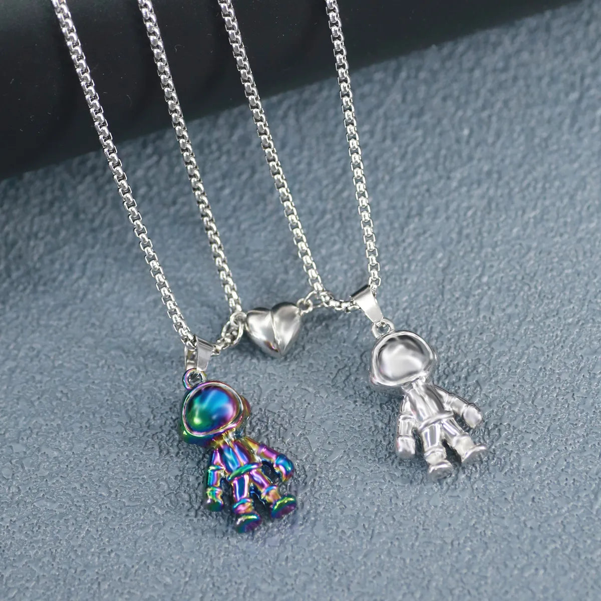 Necklaces and pendants with angel wing motifs for a spiritual, meaningful design-Cute Astronaut Alloy Plating Couple Pendant Necklace