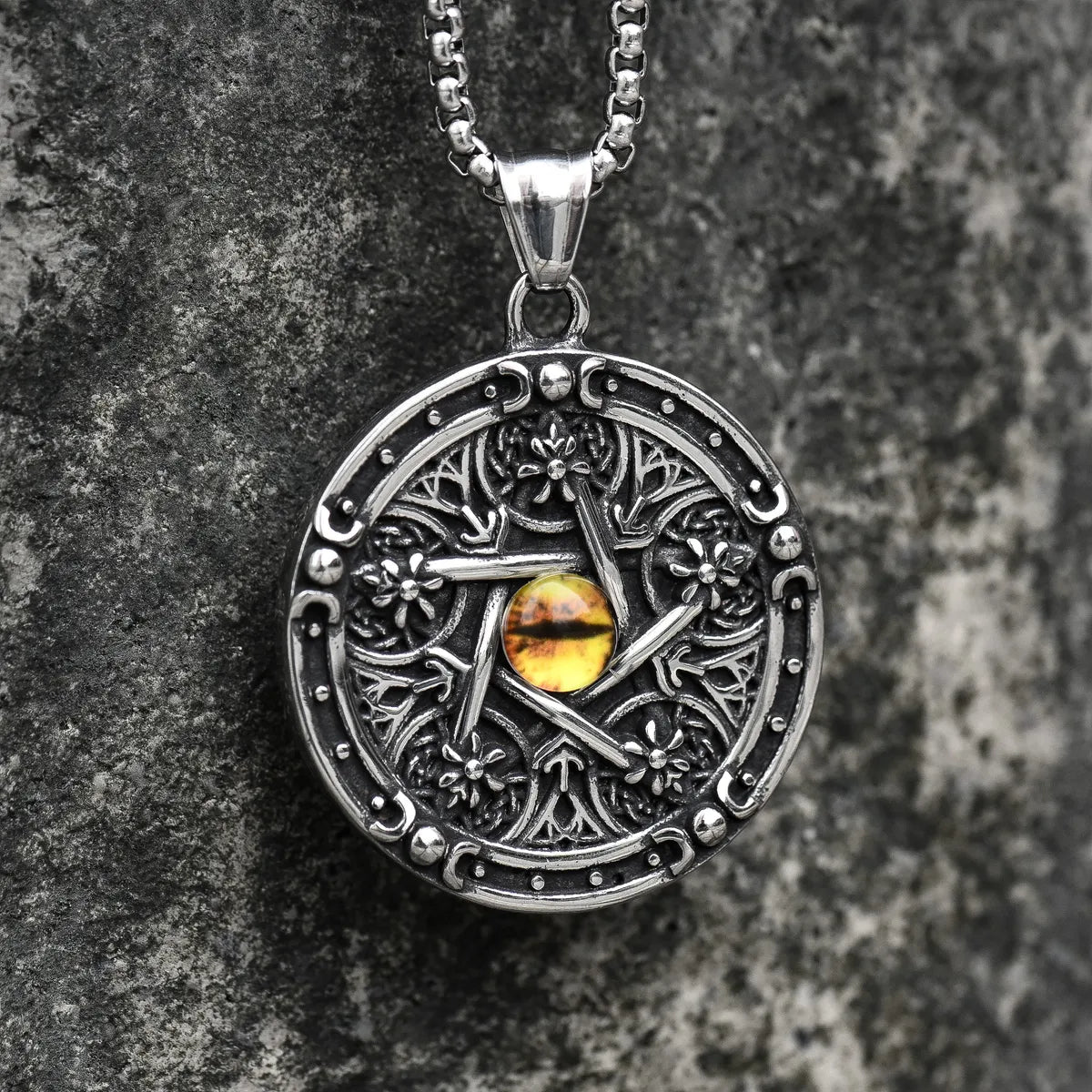 Best necklaces and pendants for everyday wear with minimalist designs-IG Style Vintage Style Punk Devil'S Eye Titanium Steel Women'S Pendant Necklace