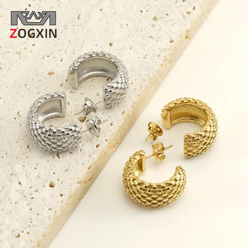 Drop Earrings for Work Attire -Wholesale Stainless Steel Fashion Polka Dot Simple Style C-Shaped Titanium Steel 18K Gold Earrings