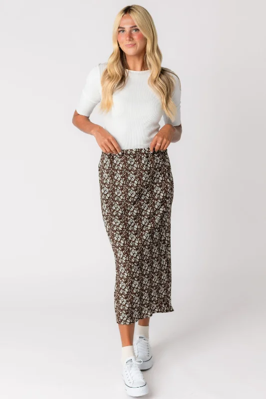 Plus size dresses featuring polka dots feel playful -High-quality sandals for daily wear -Plus size dresses with chiffon fabric -Brass & Roe The Jena Skirt