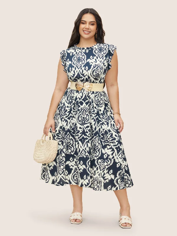 Plus size dresses featuring lace details feel romantic -Fashionable sandals for women -Plus size wrap dresses -Boho Print Mock Neck Shirred Ruffle Cap Sleeve Dress