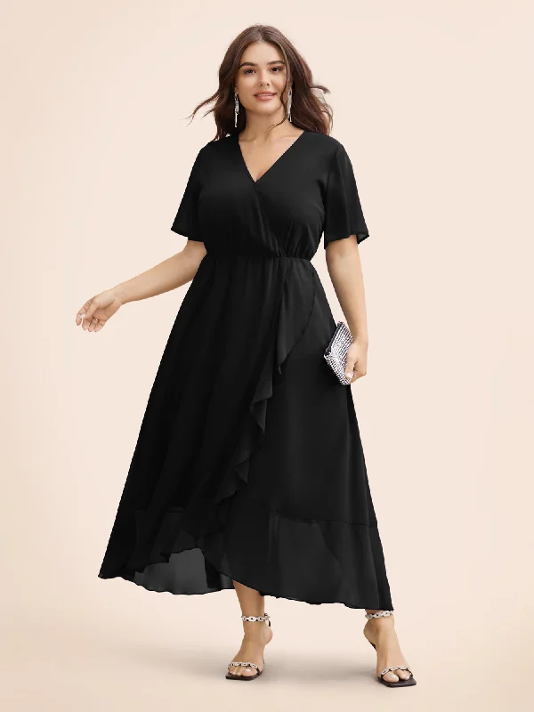 Plus size dresses with vibrant shades feel fun -Women's sandals with stylish embellishments -Plus size dresses for family portraits -Chiffon Overlap Collar Ruffle Sleeve Dress