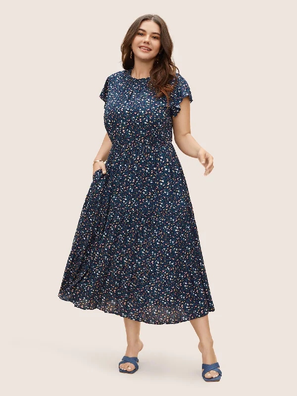 Plus size dresses with fit-and-flare shapes flatter -Lightweight sandals for women -Plus size dresses for summer weddings -Ditsy Floral Ruffle Cap Sleeve Dress