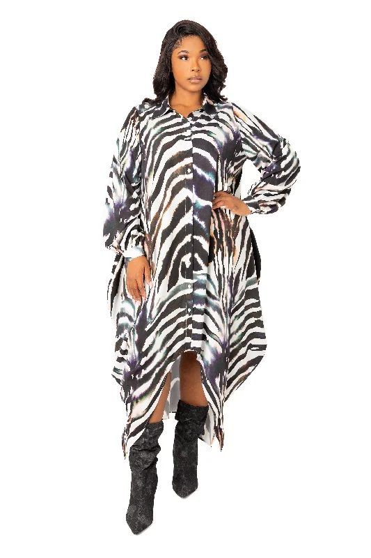 Plus size dresses featuring textured weaves add interest -Casual sandals for running errands -Plus size dresses for brunch -Drapy Shirt Maxi Dress