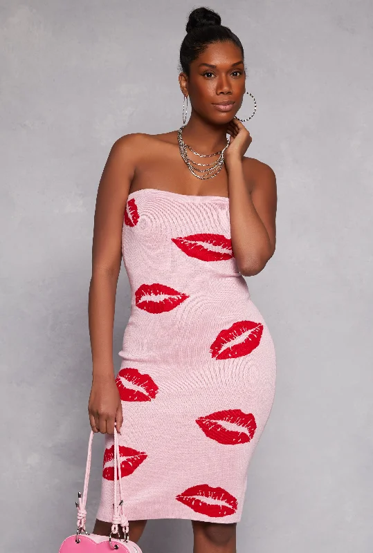 Plus size dresses with long sleeves cover comfortably -Sandals for summer music festivals -Plus size dresses for picnics -Lip Print Midi Tube Dress